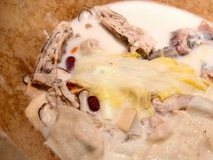 -云荷里·蒸汽石锅鱼·云南菜(中发百旺店)