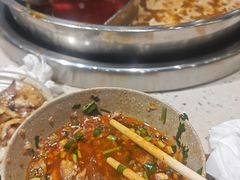 -肖肖酸萝卜鱼火锅(总店)