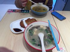 -小杨生煎(浦江欢乐颂店)