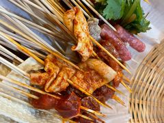 -马路边边串串香形象店(磐石路店)