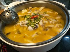 -严厨老坛酸菜鱼(吴江万宝店)