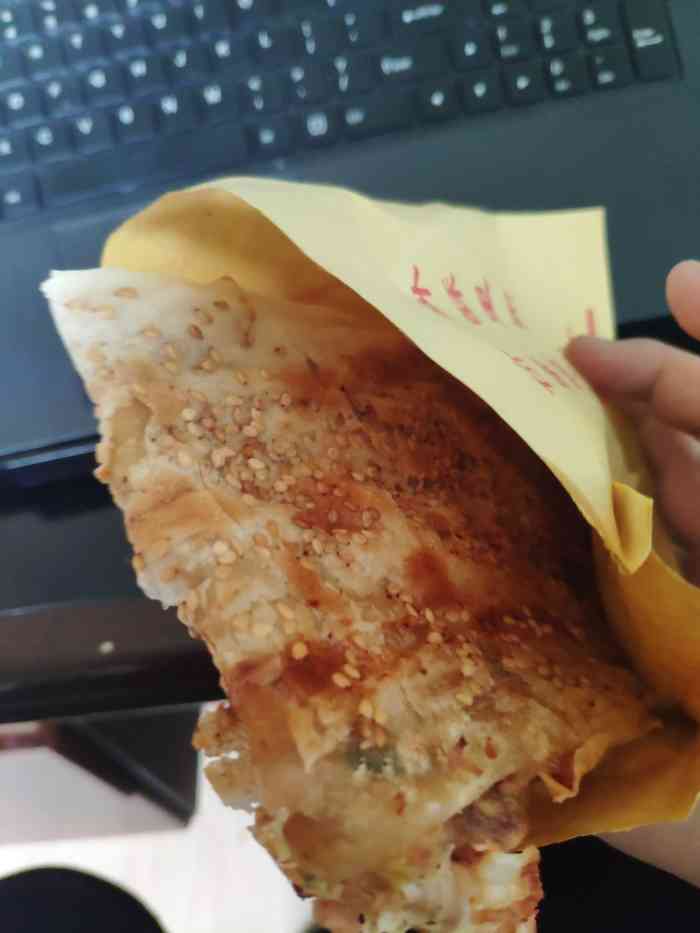 展沟烧饼-"一直在他家买这个烧饼吃 ,也没空也评论下.