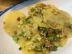 -有红鸡毛店·川菜(建设路店)