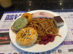 -济南蓝海御华大饭店·蓝钻国际美食自助百汇(山东书城店)