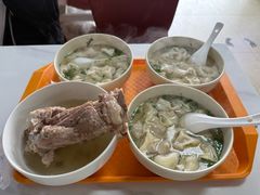 -周震馄饨