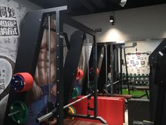 -征成健身连锁私教工作室(九公里店)
