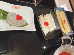 特色虾滑-吴记老锅底麻辣火锅(福州路店)
