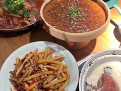 -吃饭皇帝大(长宁龙之梦店)