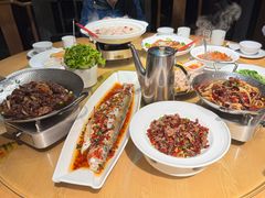 -巢爷老味(东方红店)