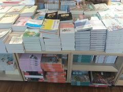 -新华书店(泉城路店)