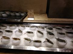 -雍和会海鲜姿造自助(湖东路店)