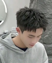 -绅仕門男士理发馆