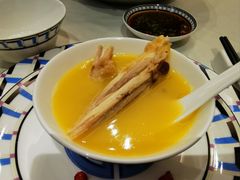-禧悦楼 · 港味海鲜火锅