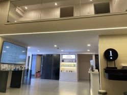 -JNK皮肤管理中心