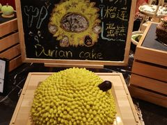 -广州万富希尔顿酒店·感趣自助餐厅·金秋蟹宴生蚝海鲜刺身