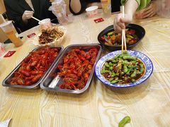 -江城燕子大排档(江汉路步行街店)