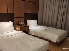 -全季酒店(上海徐家汇肇嘉浜路店)