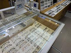 -沪睛眼镜蔡司官方授权店(金桥佳林路店)