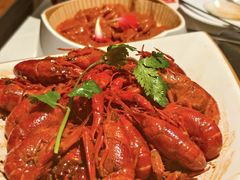 -海底捞火锅(新松江路生日主题店)