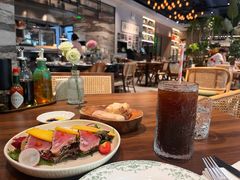 -Osteria Garden 生蚝花园餐厅(原进贤路店)