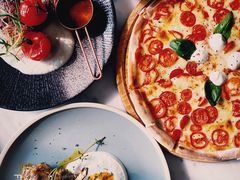 野莓核桃蜂蜜希腊酸奶-The Rug Cafe(王府中环店)