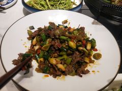 -雅和睿景·商务宴·风味土窑鸡(花博汇店)
