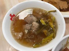 -喷水鸡肉饭(北港店)