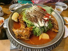 -喇喇排骨火锅·传统韩式脊骨汤(望京西园总店)