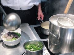 -笔架山食堂