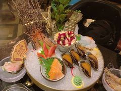 -半岛翡丽海鲜自助餐厅(观风亭店)