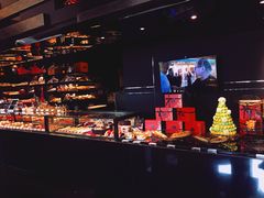 -Salon de The de Joel Robuchon(外滩18号店)