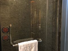 -岳阳阿波罗御庭酒店