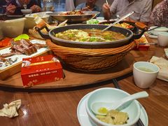 -有红鸡毛店·川菜(建设路店)