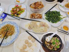 -品香菜馆(旗峰路中侨大厦店)