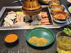 -臻牛烤肉