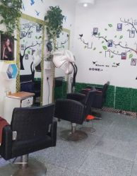 -铭廊韩式美容美发