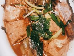 -小船渔村•大连菜•大连焖鱼(黄河路店)