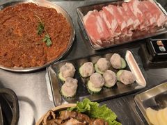 -鹿鸣山草本茶香火锅(园西路店)