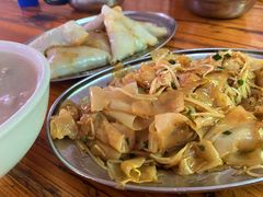 -洲心明记烧肉大粥(总店)