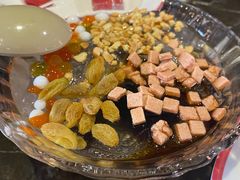 老城区冰粉-巴四老城区炭火蛙锅(张江店)