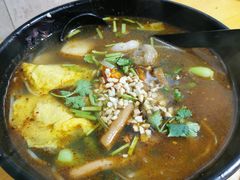 -两勺子一碗口水鸡拌面