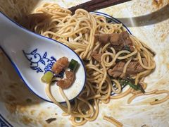 -沪西老弄堂面馆(定西路店)