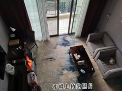 -地中海阳光大酒店(南昌红谷滩学府大道地铁站店)