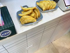 -老新隆牛肉锅贴(新街口店)