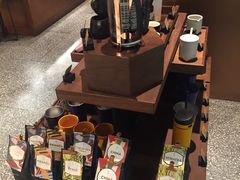 零售区-星巴克臻选(北京颐堤港中心第二店)