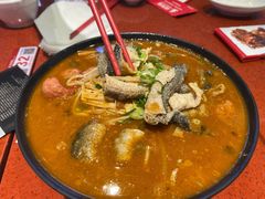 -肥汁米蘭香港米线(长宁来福士店)