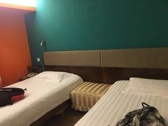 -岭南佳园连锁酒店(广州北京路步行街农讲所地铁站店)