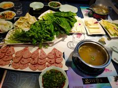 -名都晓荷塘主题火锅(春光路店)