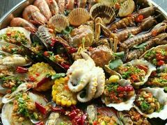 -老东镇啤酒屋海鲜加工·蒸汽海鲜·海鲜烧烤(台东店)