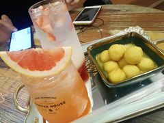 -柯斗斗主题餐厅·狗咖·围炉煮茶·茶饮(国瑞升平里店)